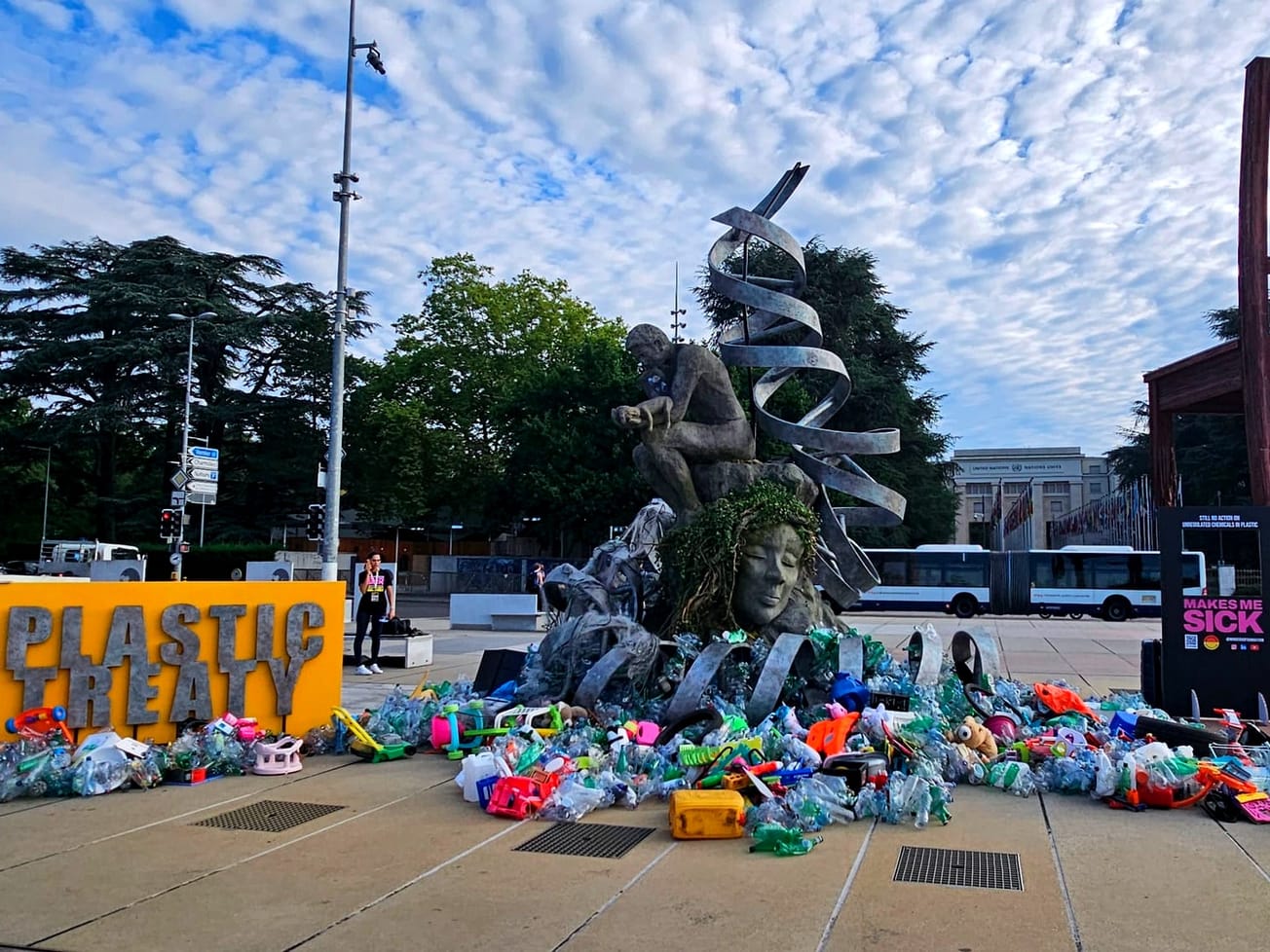 Outside the U.N.'s Palais des Nations in Geneva, "The Thinker’s Burden" was created for the INC 5.2 Global Plastics Pollution Treaty negotiations by Canadian artist Benjamin Von Wong.