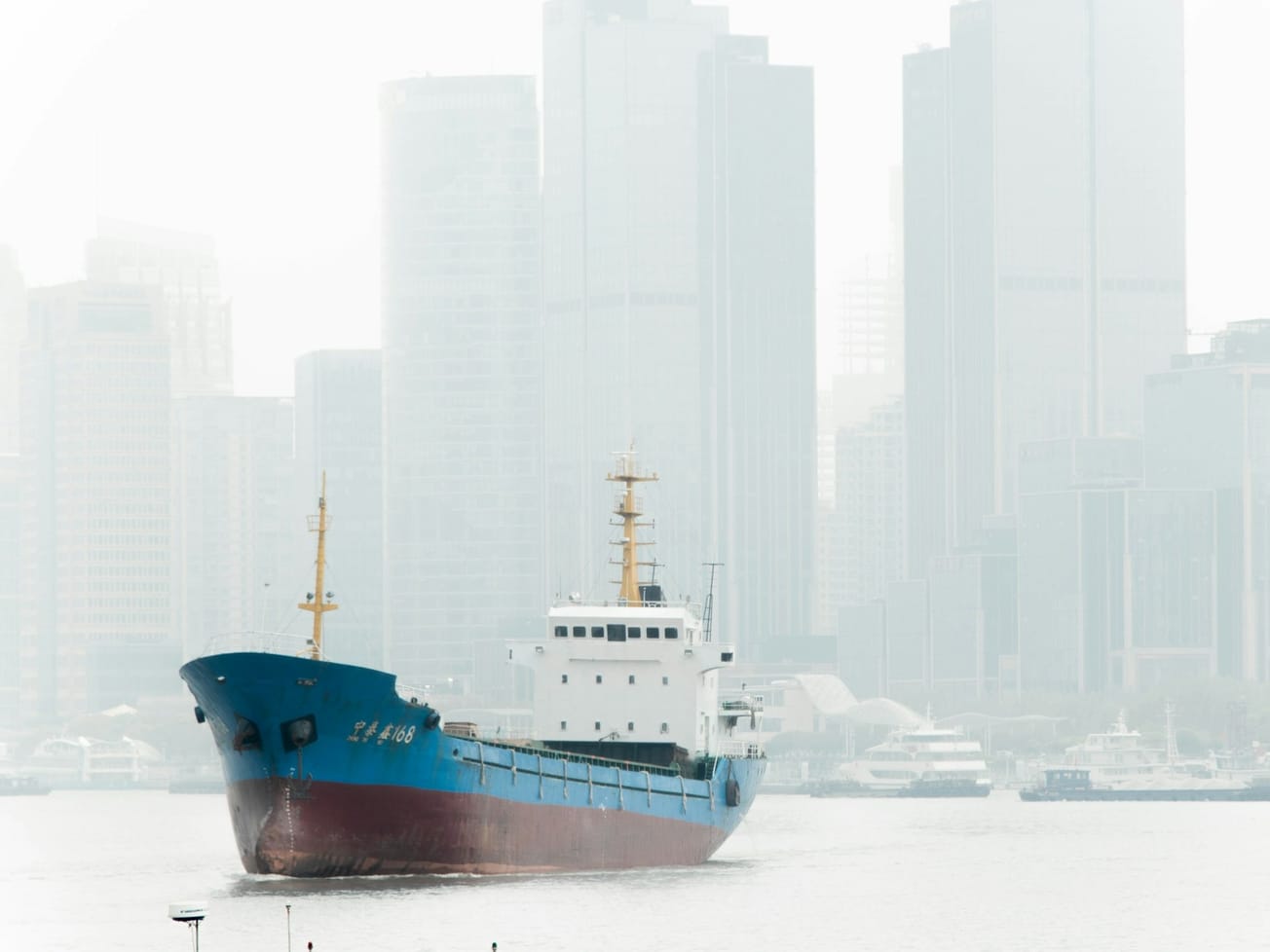 Global trade shaken by 'systemic uncertainty,' UNCTAD report warns